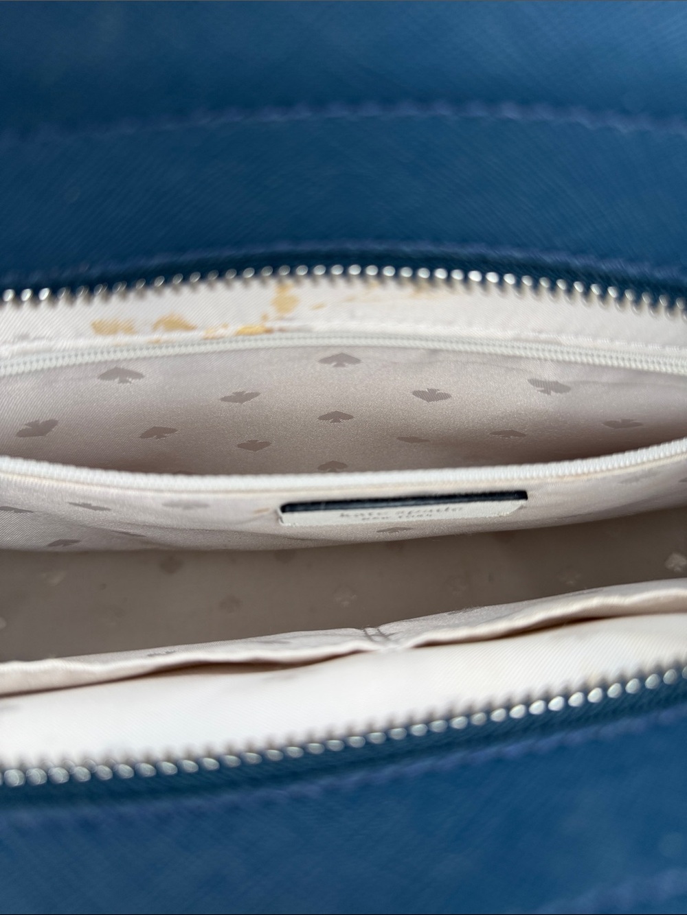 Kate Spade NWOT lavender leather/wht structure Crossbody w/Navy trim/ handles - Picture 7 of 11